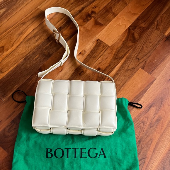 Bottega Veneta Padded Cassette, NEW - Picture 15 of 15